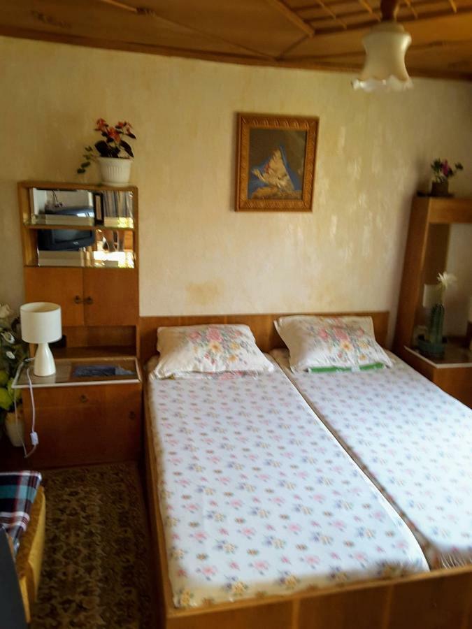 Diana Guesthouse Veliko Tărnovo Exterior foto